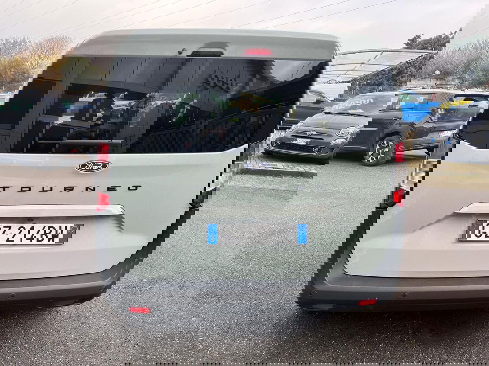 Ford Tourneo Courier usata a Milano (11)