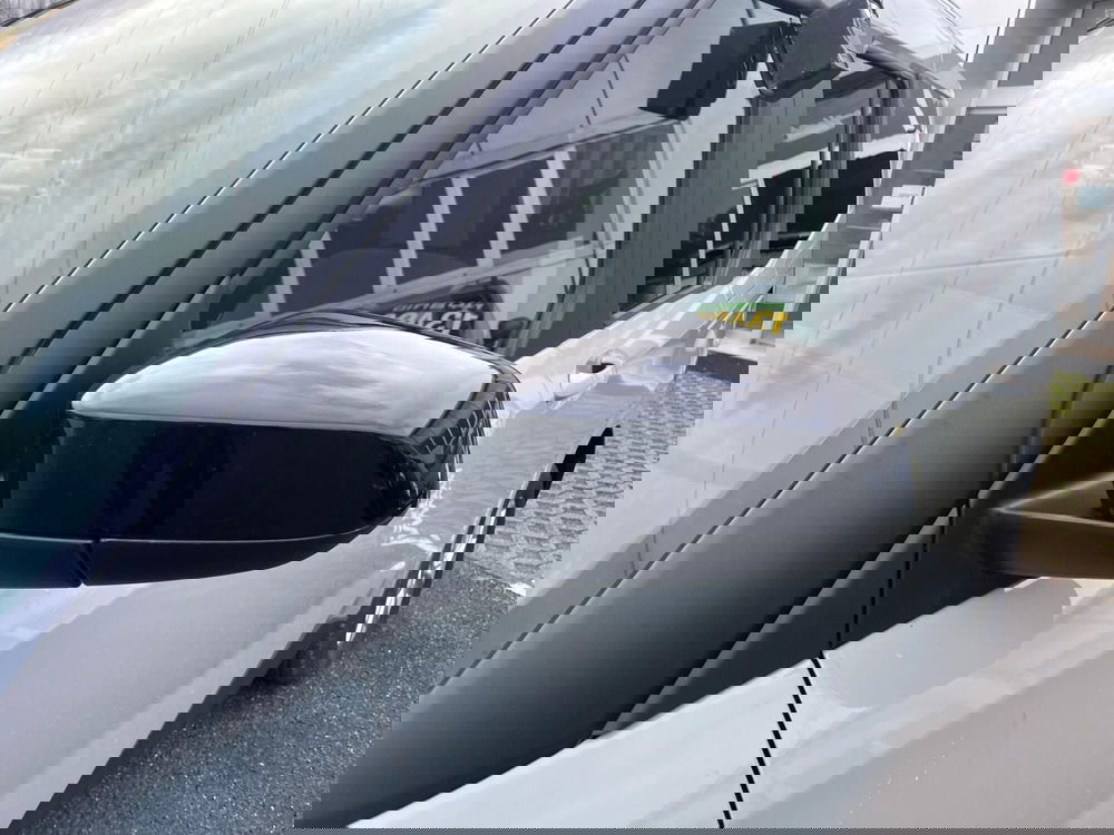 Ford Tourneo Courier usata a Milano (4)