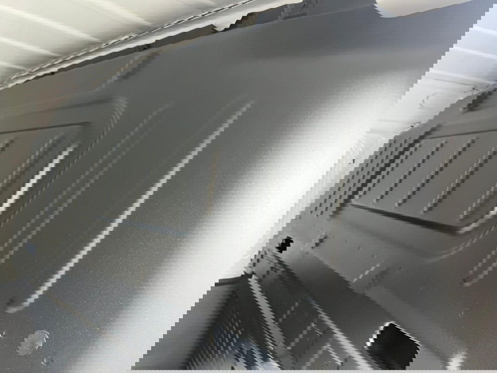 Peugeot Partner Furgone nuova a Milano (16)