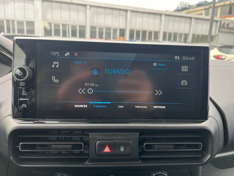 Peugeot Partner Furgone nuova a Milano (19)