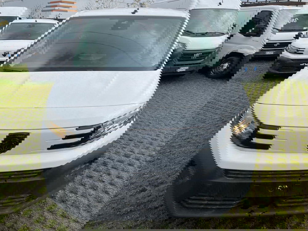 Peugeot Partner Furgone nuova a Milano (2)