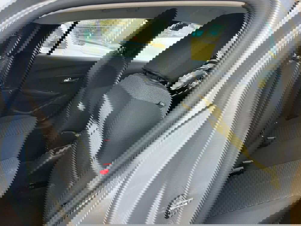 Peugeot 208 usata a Milano (16)