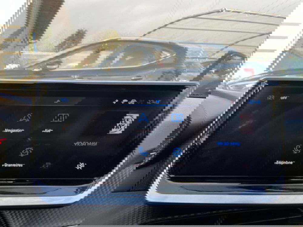 Peugeot 208 usata a Milano (18)