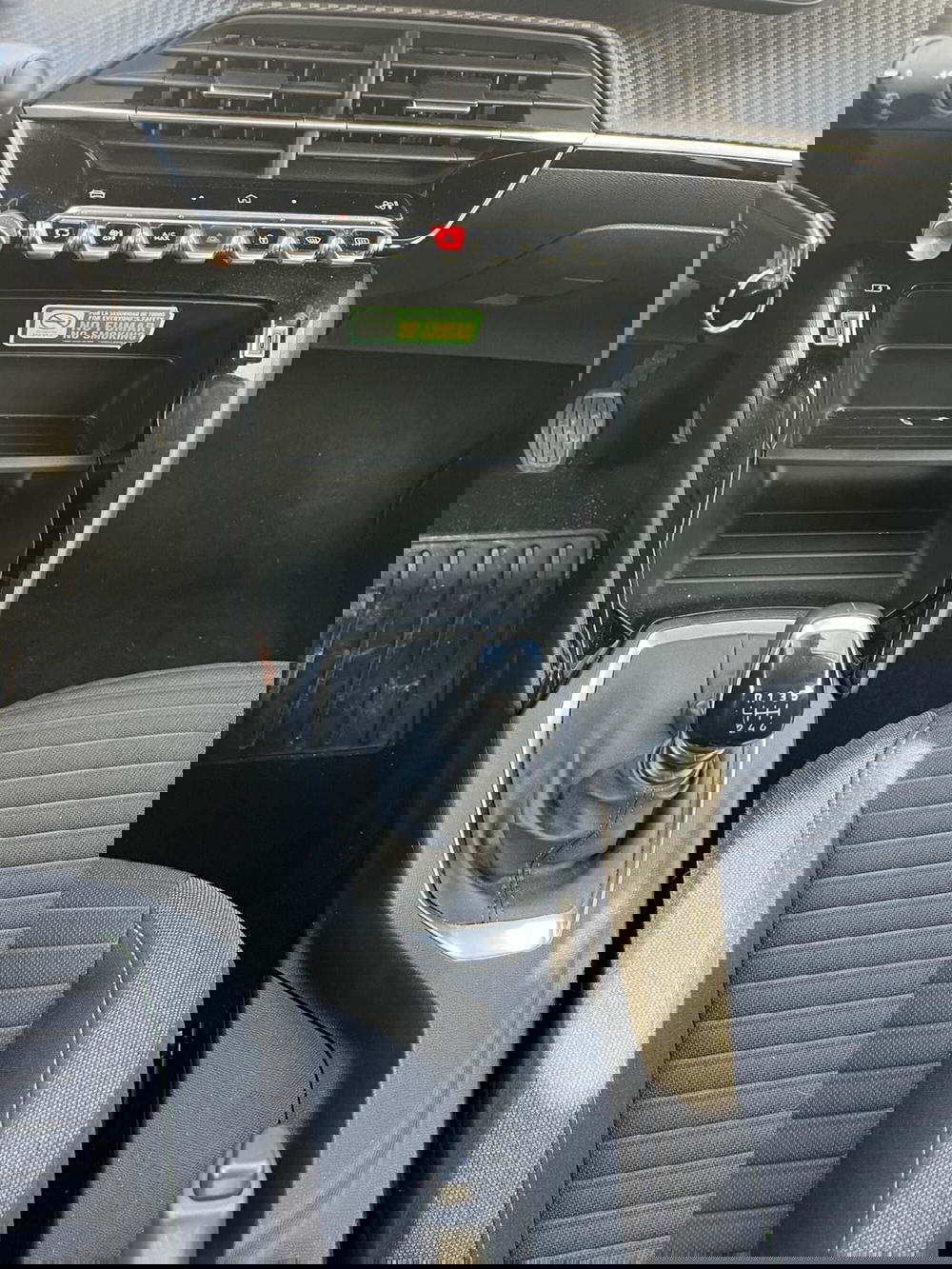 Peugeot 208 usata a Milano (19)