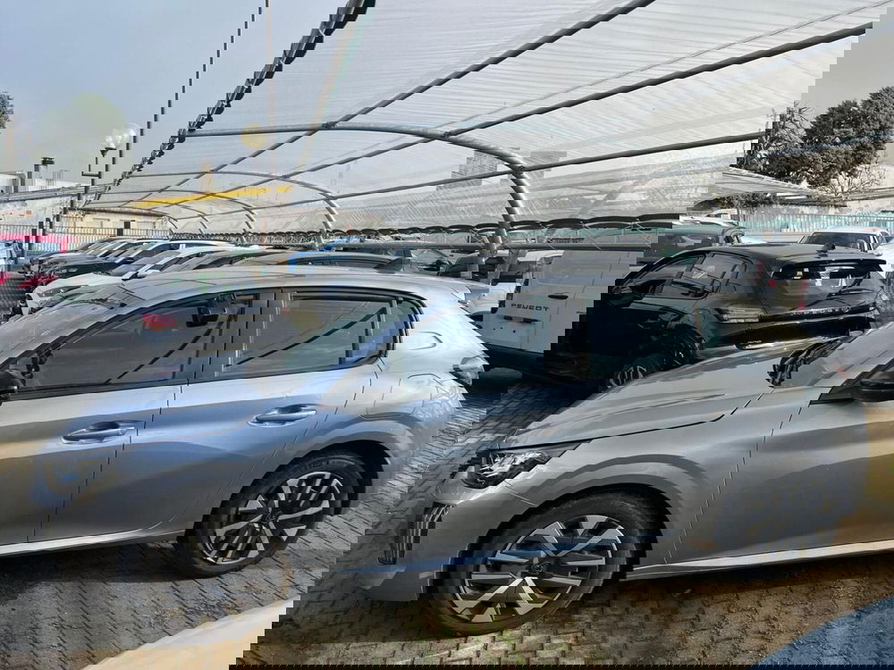 Peugeot 208 usata a Milano (6)