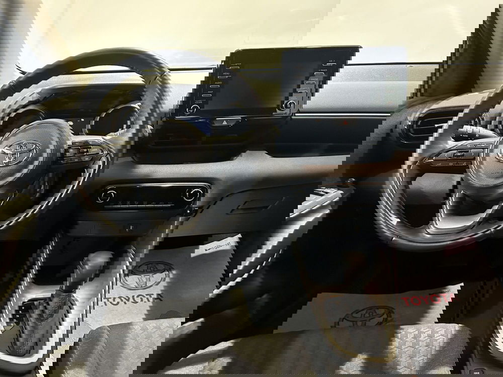 Toyota Yaris usata a Milano (9)