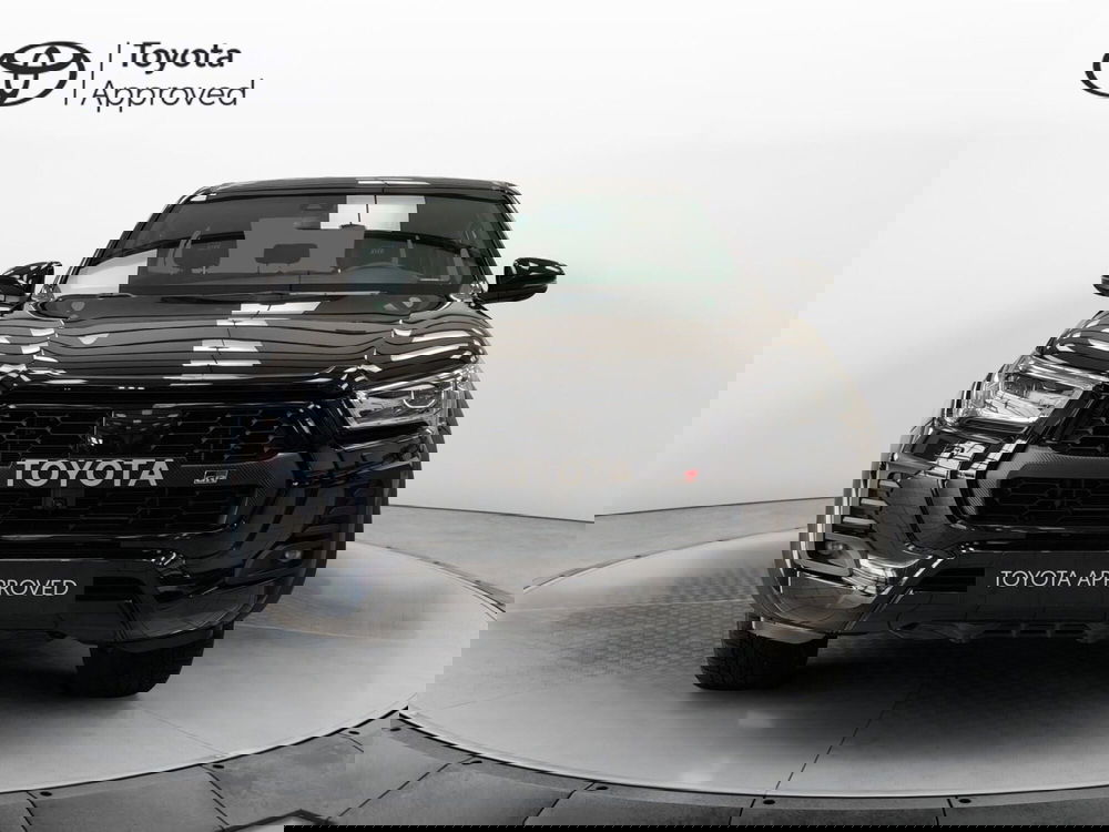 Toyota Hilux usata a Roma (5)