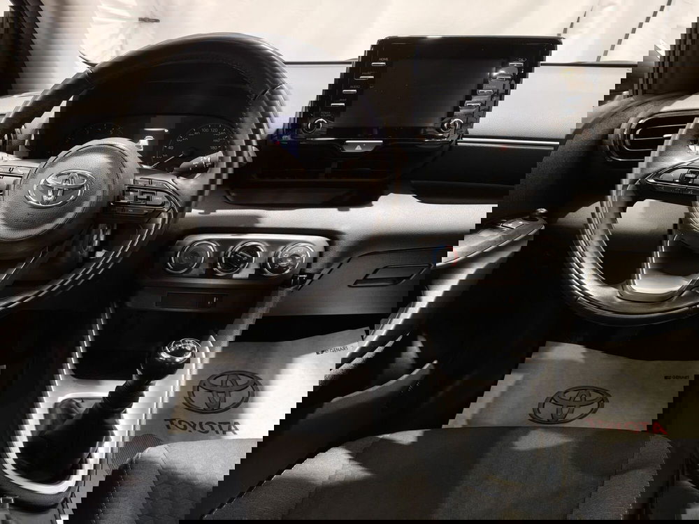 Toyota Yaris usata a Roma (10)