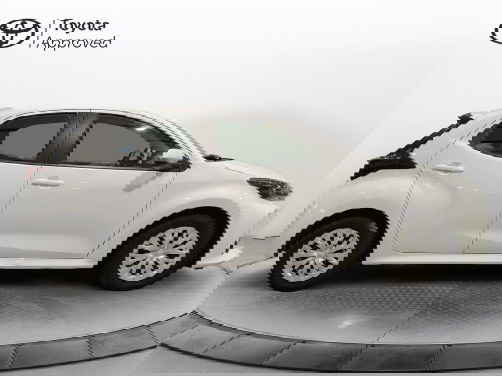 Toyota Yaris usata a Roma (17)