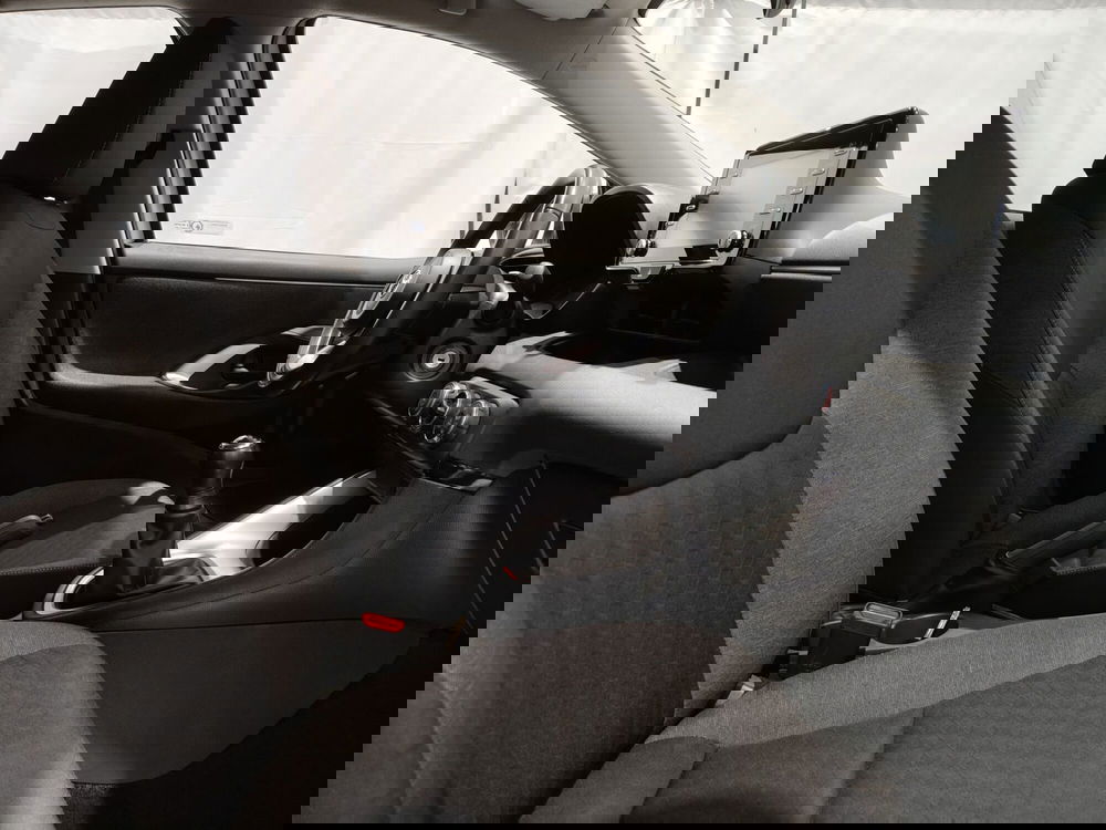 Toyota Yaris usata a Roma (6)