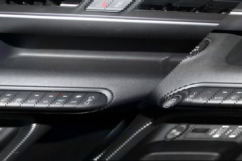 Jeep Avenger usata a Cremona (13)