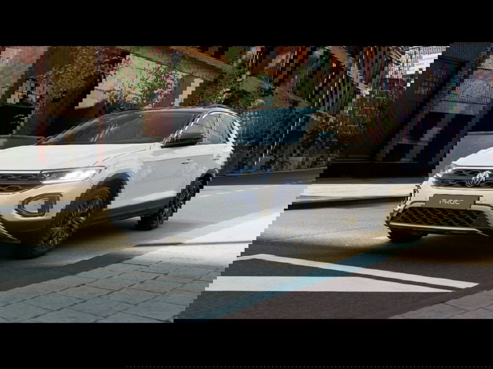 Volkswagen T-Roc nuova a Firenze