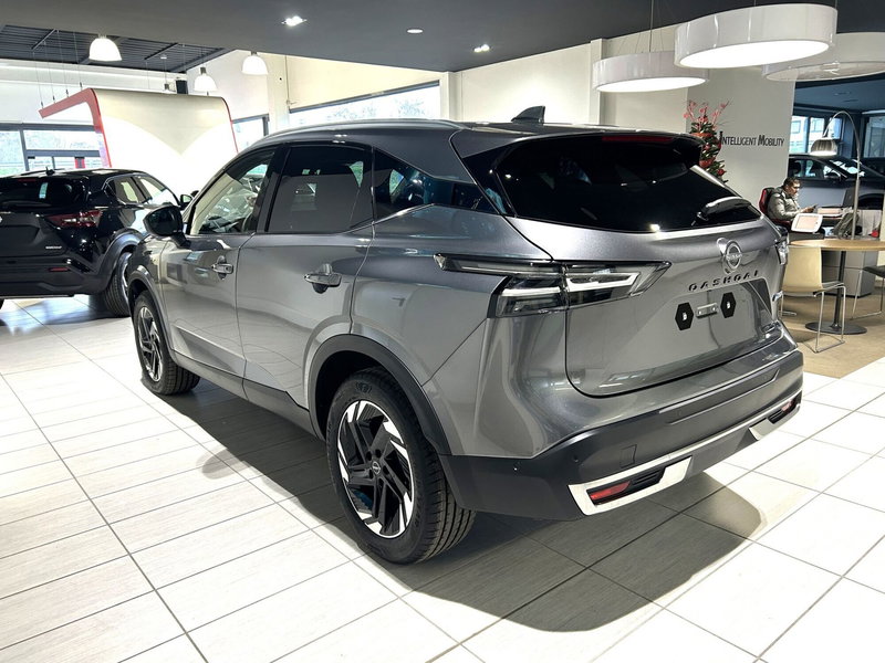 Nissan Qashqai nuova a Ferrara (6)