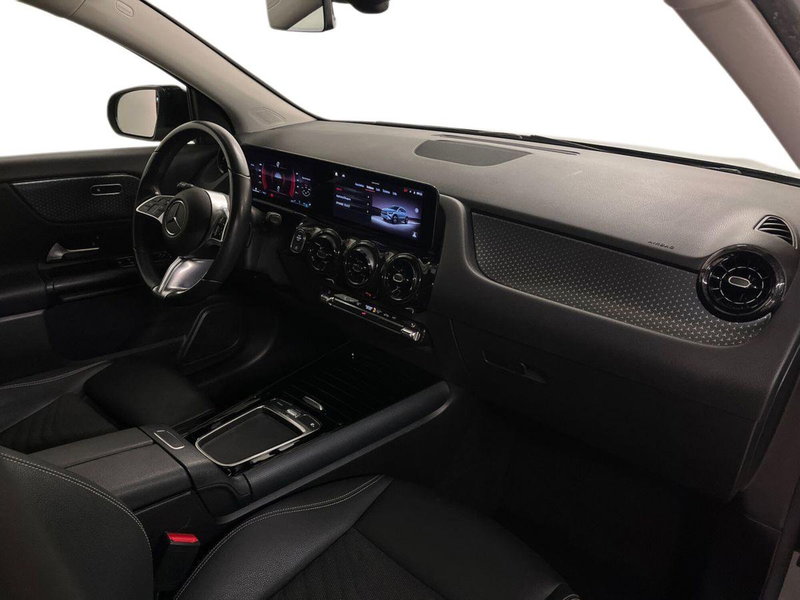 Mercedes-Benz GLA SUV usata a Milano (15)