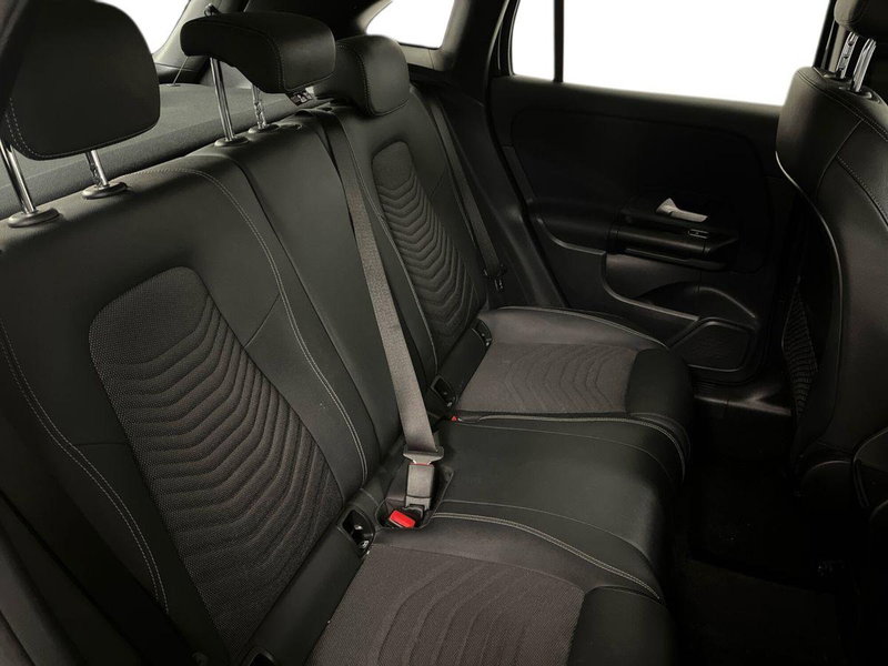 Mercedes-Benz GLA SUV usata a Milano (16)