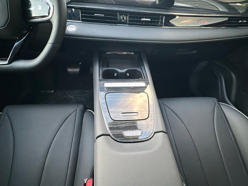 Omoda Omoda 5 nuova a Vercelli (12)