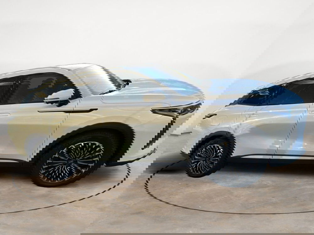 Omoda Omoda 9 SHS-P nuova a Vercelli (7)