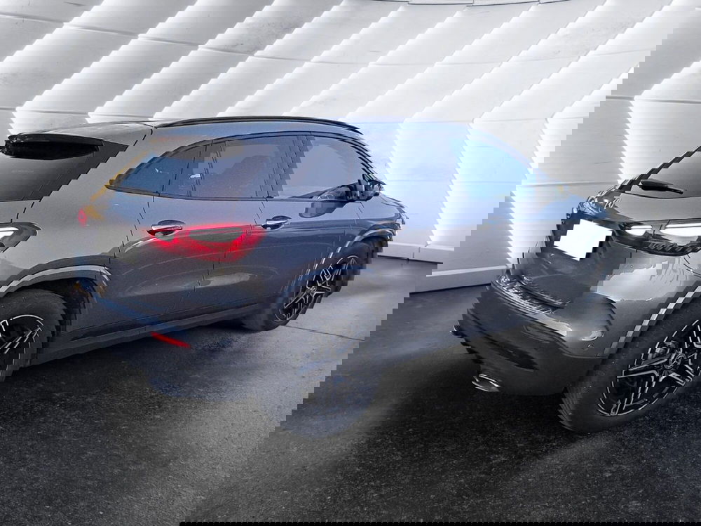 Mercedes-Benz GLA SUV usata a Salerno (5)