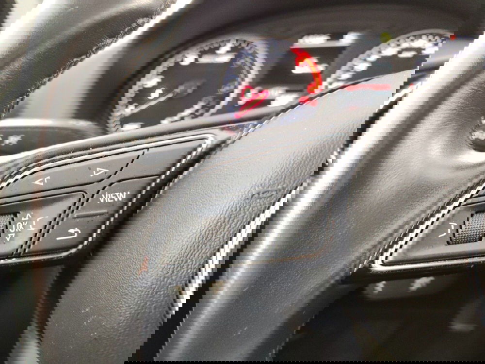 Audi Q2 usata a Massa-Carrara (13)