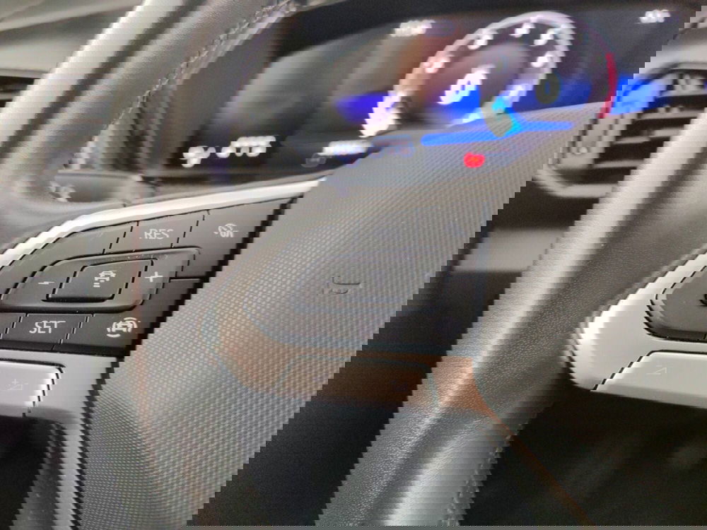 Volkswagen T-Cross usata a Massa-Carrara (14)