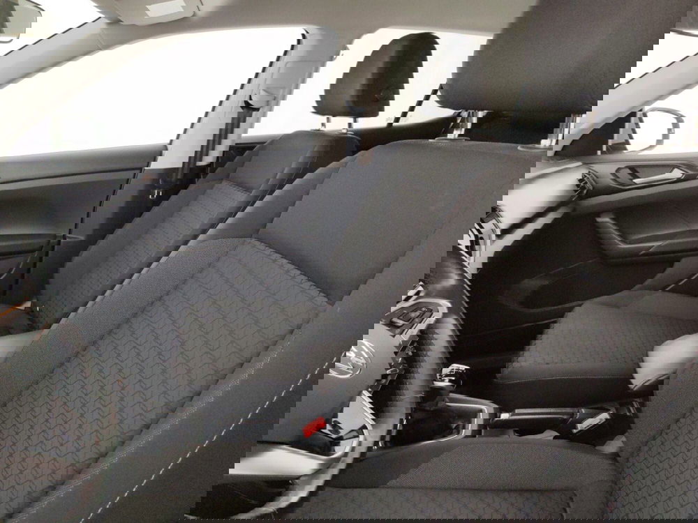 Volkswagen T-Cross usata a Massa-Carrara (9)