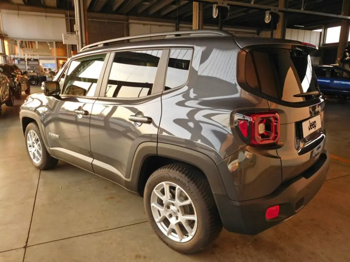 Jeep Renegade nuova a Rimini (2)