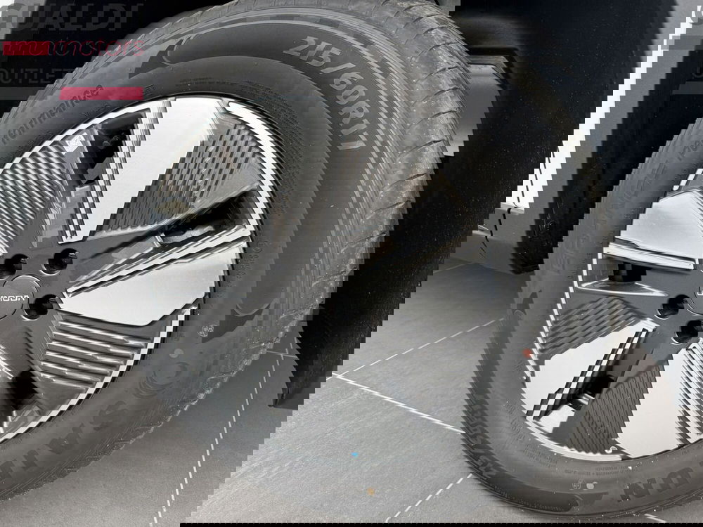 Omoda Omoda 5 SHS-H nuova a Modena (11)