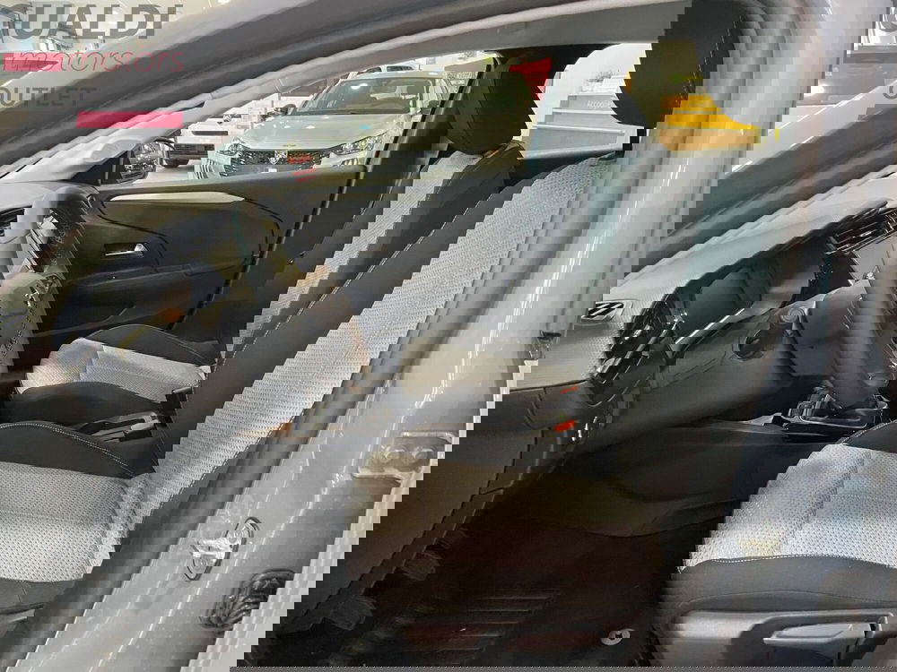 Opel Corsa nuova a Modena (13)