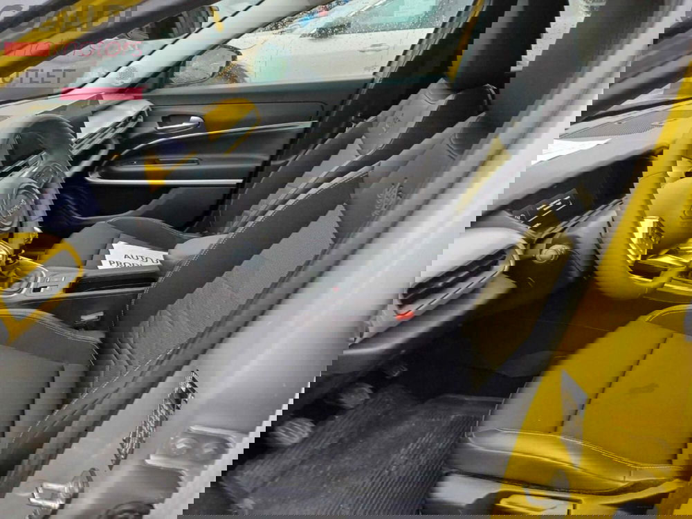 Jeep Avenger usata a Modena (6)