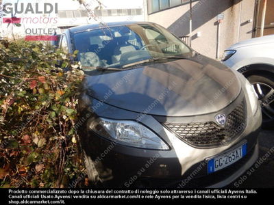 Lancia Ypsilon 1.0 FireFly 5 porte S&amp;S Hybrid Silver Plus del 2021 usata a Mirandola
