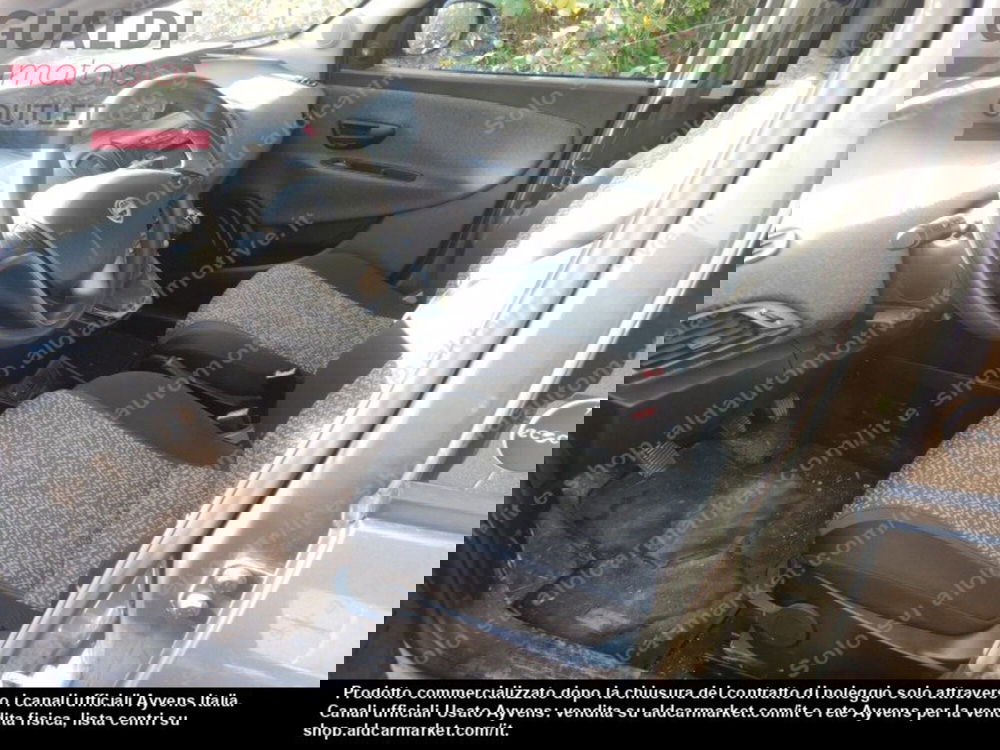 Lancia Ypsilon usata a Modena (8)