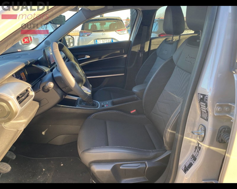 Jeep Avenger usata a Modena (16)