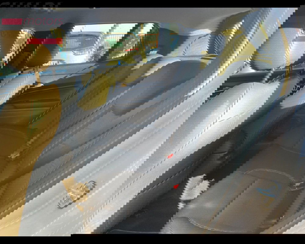 Jeep Avenger usata a Modena (17)