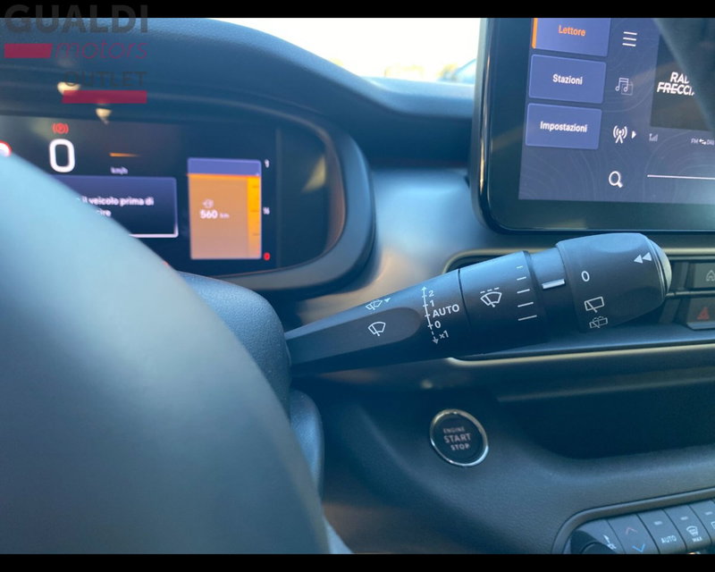 Jeep Avenger usata a Modena (4)