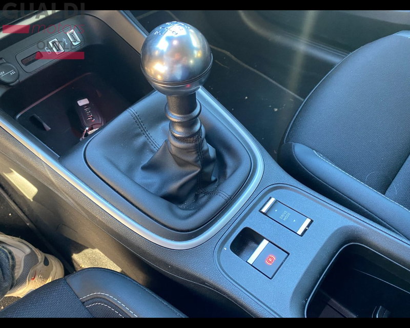 Jeep Avenger usata a Modena (9)