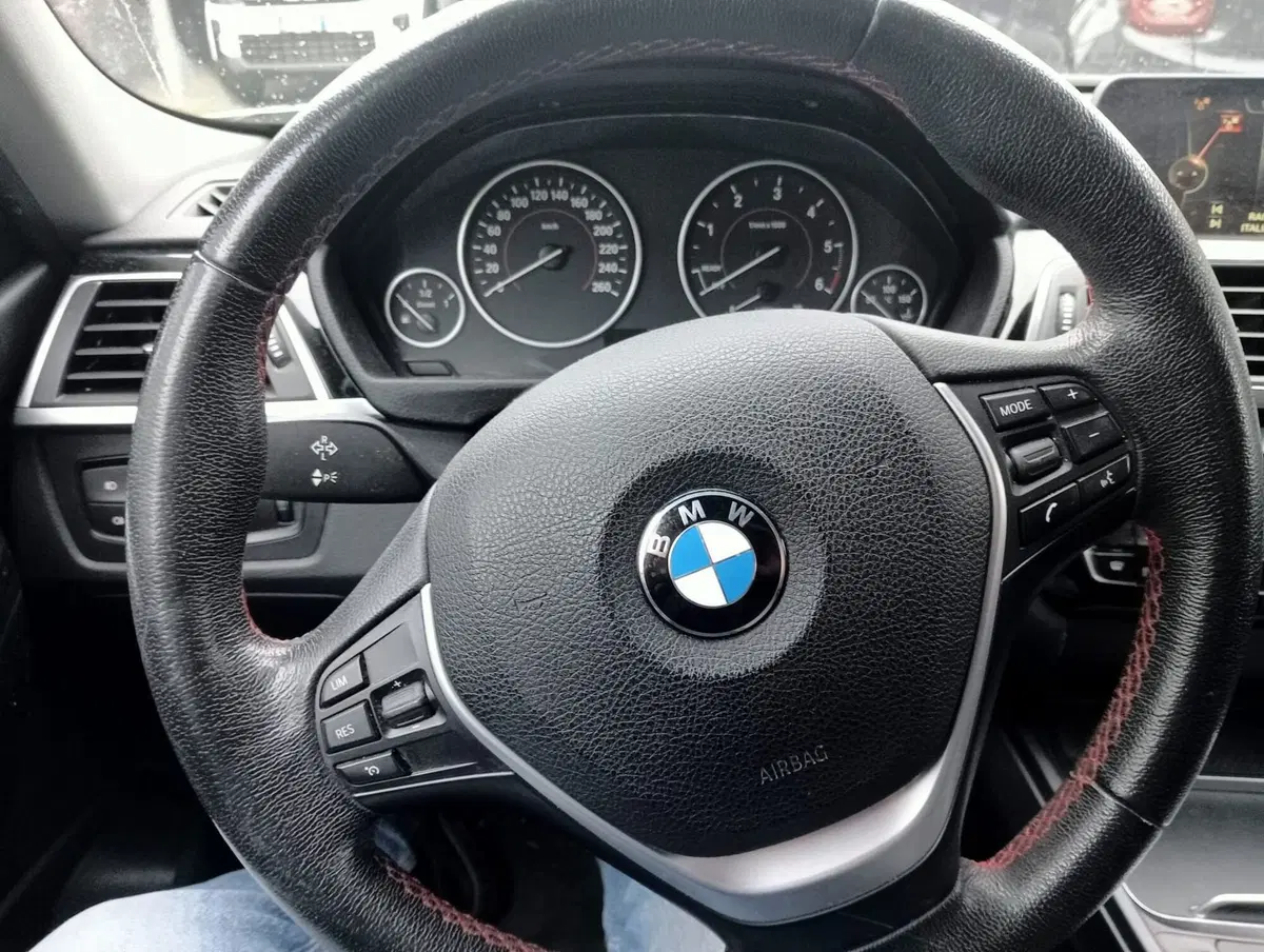 BMW Serie 3 Touring usata a Firenze (8)