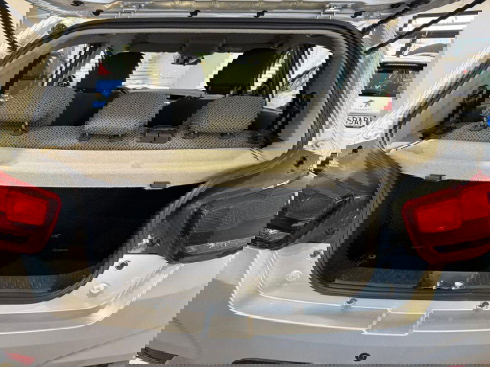 Mahindra KUV100 usata a Firenze (8)