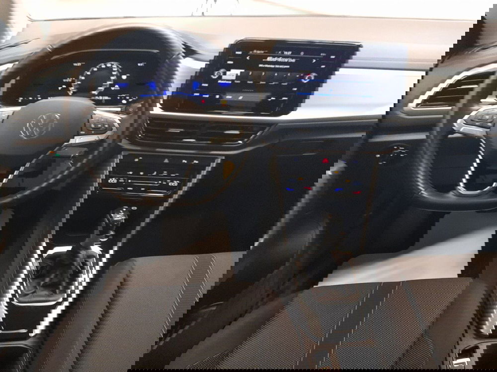 Volkswagen T-Roc usata a Bologna (17)