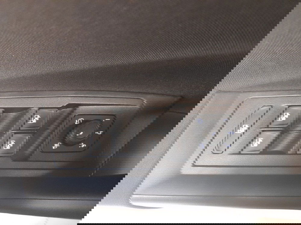 Volkswagen T-Roc usata a Bologna (9)