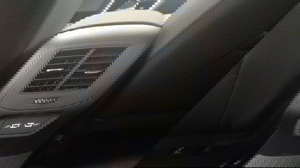 Volkswagen T-Roc usata a Bologna (16)