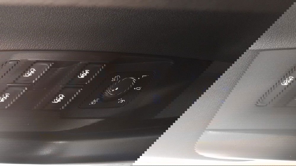 Volkswagen Taigo usata a Bologna (9)