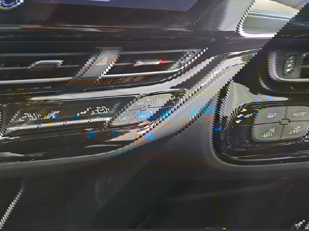 Toyota Toyota C-HR usata a Vicenza (10)