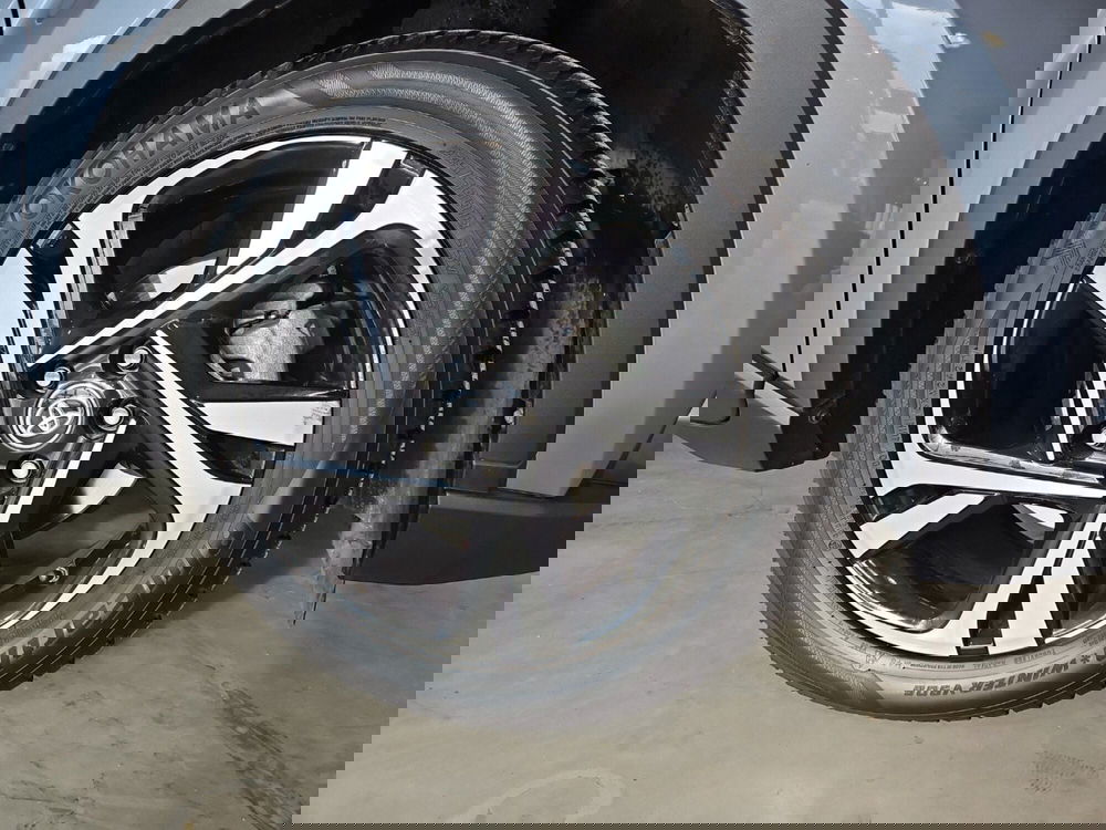 Toyota Toyota C-HR usata a Vicenza (4)