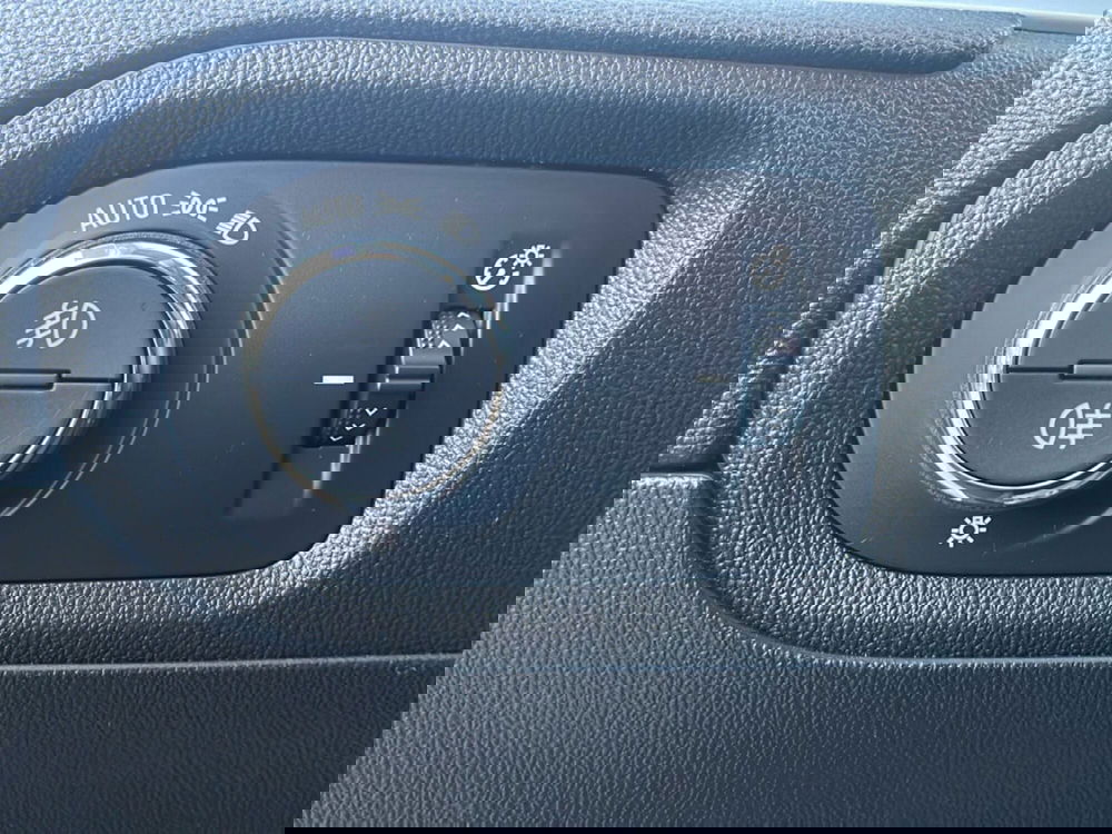 Opel Grandland usata a Frosinone (15)