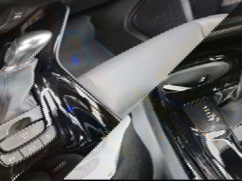 Toyota Toyota C-HR usata a Vicenza (13)