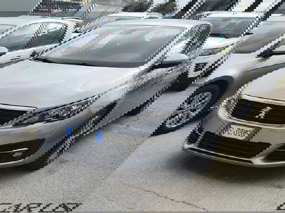 Peugeot 308 usata a Foggia (3)