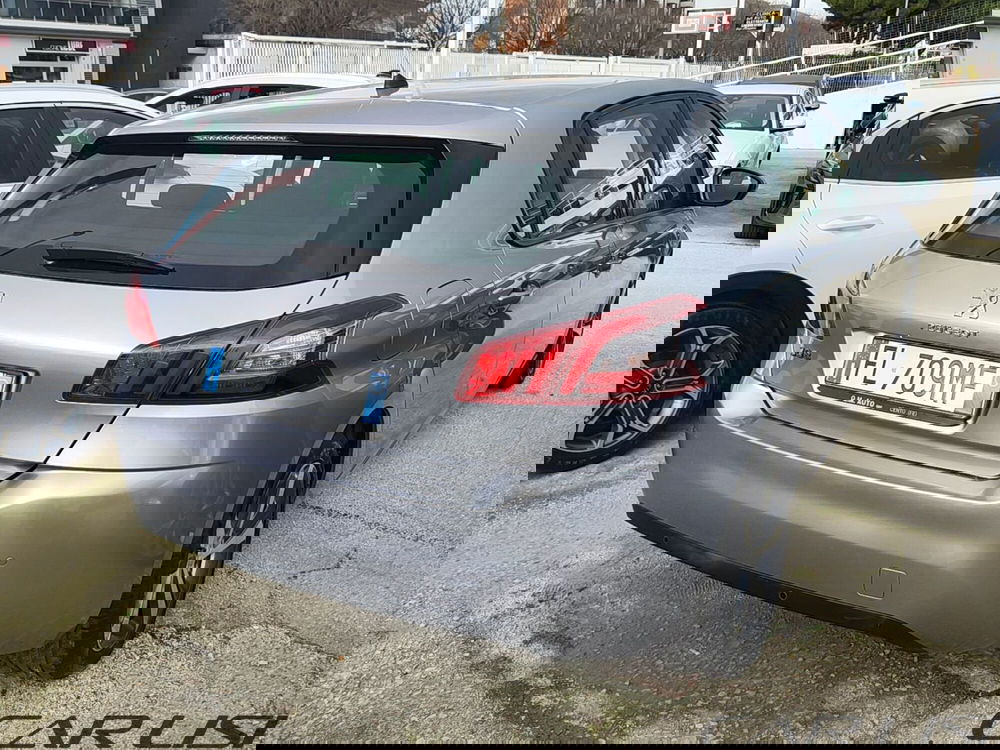 Peugeot 308 usata a Foggia (4)