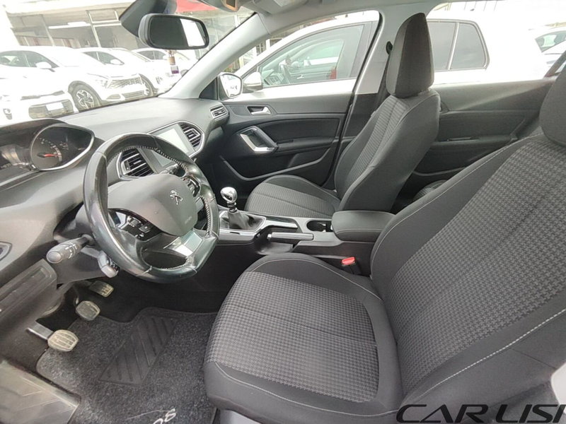 Peugeot 308 usata a Foggia (7)