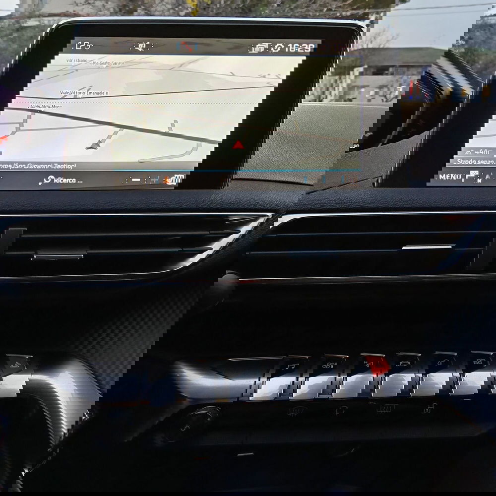 Peugeot 3008 usata a L'Aquila (8)