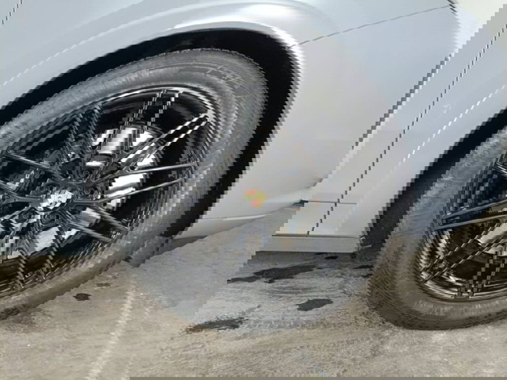 Porsche Cayenne Coupé usata a Teramo (18)